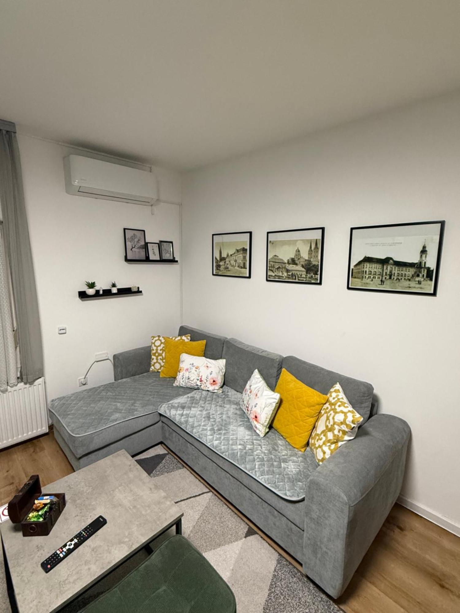Apartman Hd Ðakovo Extérieur photo